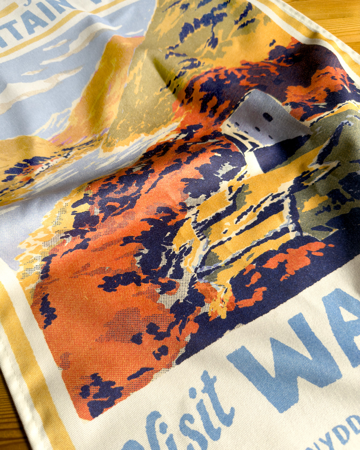 Vintage Visit The Welsh Mountains Tea Towel